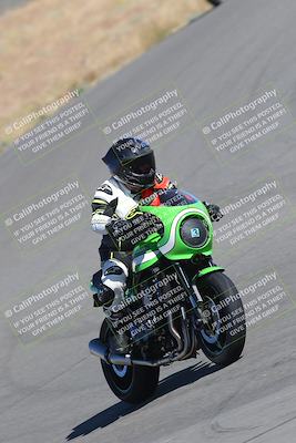 media/Nov-12-2023-Classic Track Days (Sun) [[11f17acb81]]/Group 3/session 2 turn 9/